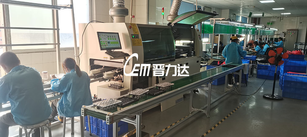 波峰焊助焊劑噴涂使用壓力罐或水壓供液有什么區別？